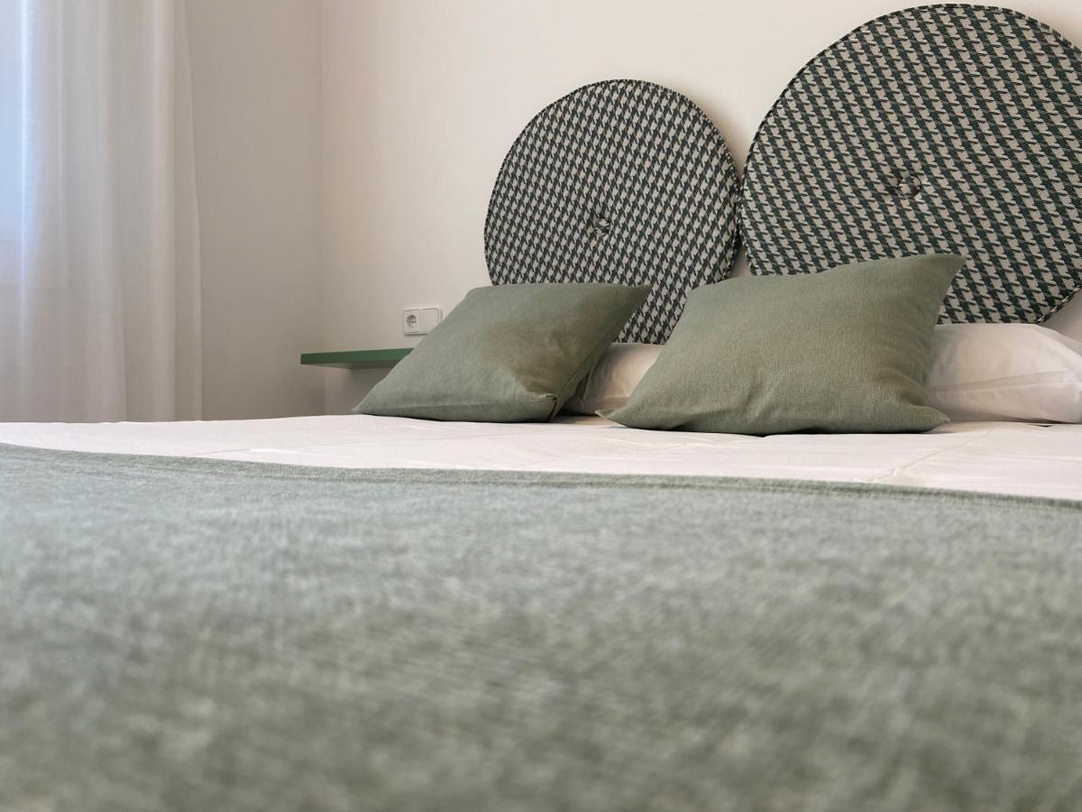 Mamavira Hospedaje Hotel Meaño Eksteriør billede