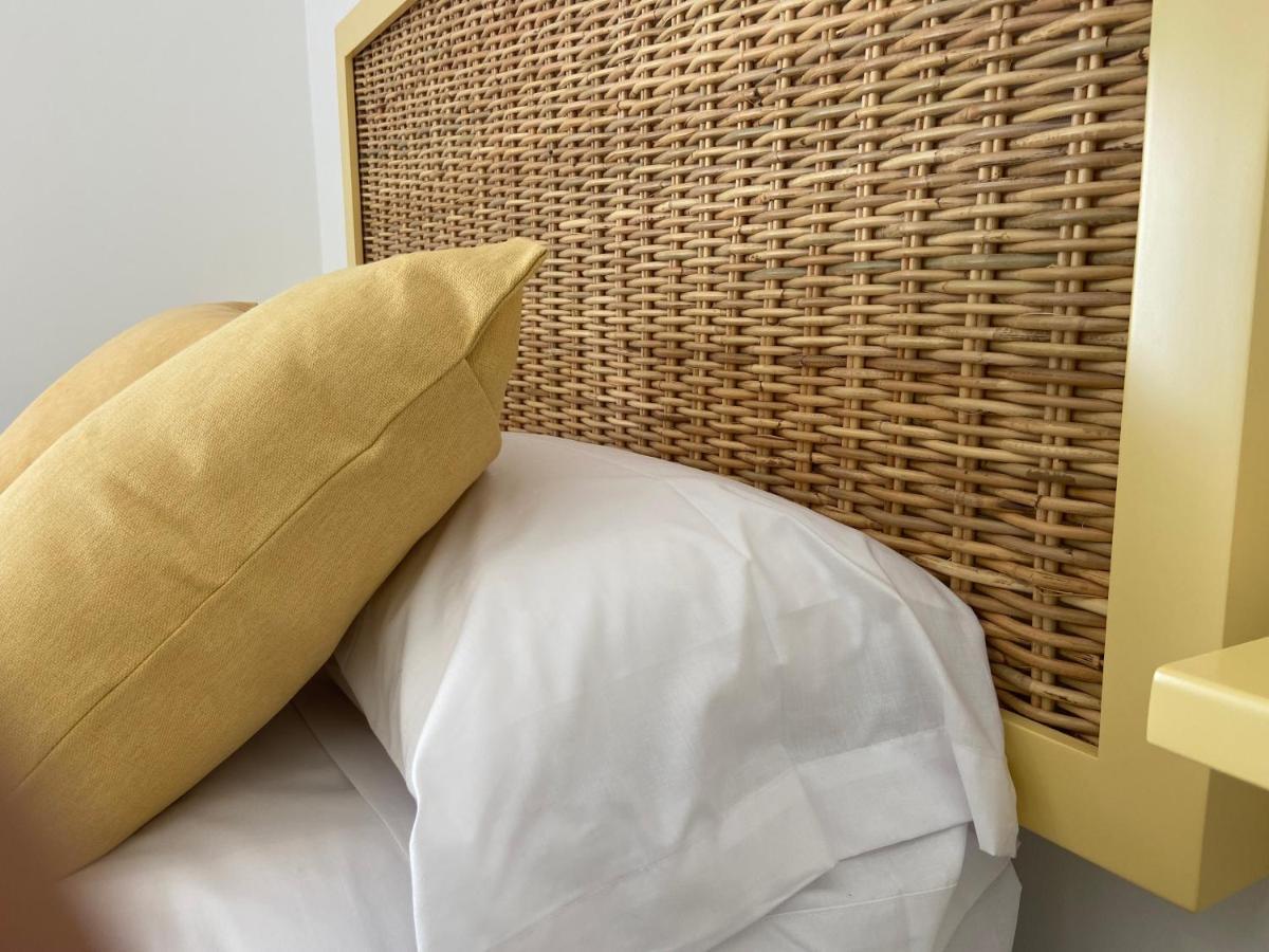 Mamavira Hospedaje Hotel Meaño Eksteriør billede
