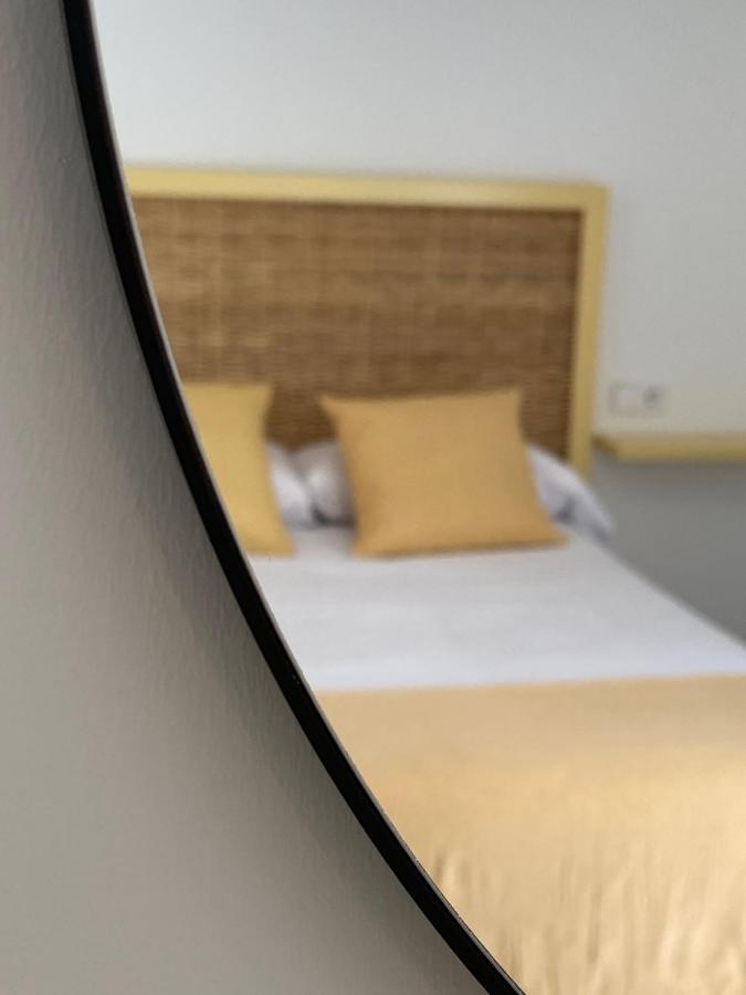 Mamavira Hospedaje Hotel Meaño Eksteriør billede